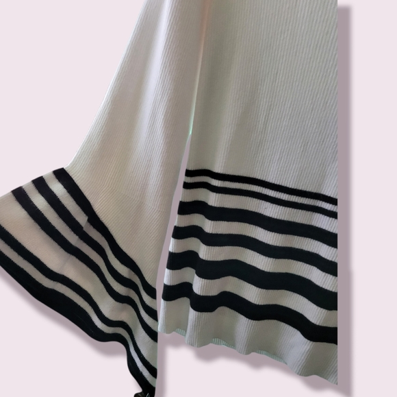 Bell Sleeve Top - Picture 2 of 4